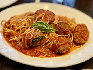 La Vela Dining & Bar