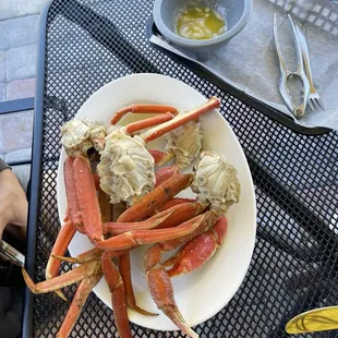 Great to see fresh snow crab in central Florida. This is the one pound deal with hot butter on the side. Get dirty!