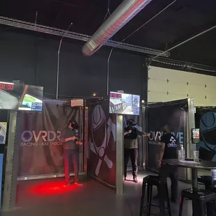 VR