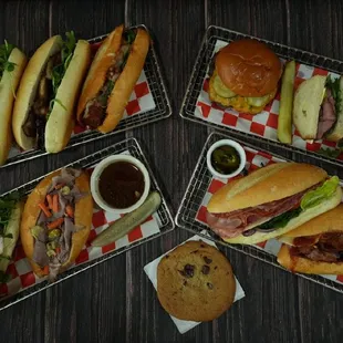 Our variety of sammiches!