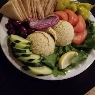 Hummus Plate