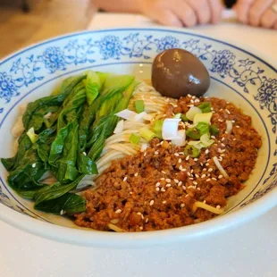 Spicy Ground Pork Dry Noodles, add egg