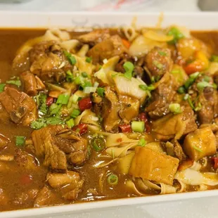 Big plate chicken with noodles