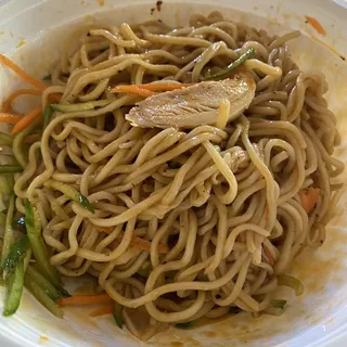 N.1.2 Cold Noodles with Chicken Slices