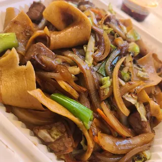 N.1.2 Beef Chow Mein
