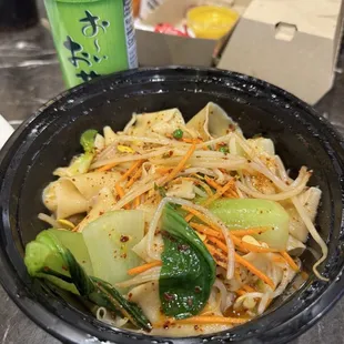 Chili oil dry noodles