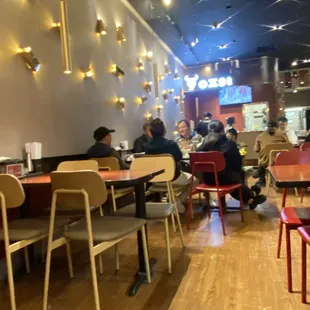 sushi and sashimi, interior