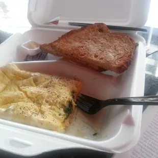Spinach omelet with wheat toast