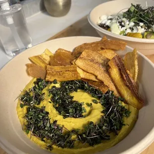 curry hummus (side dish)