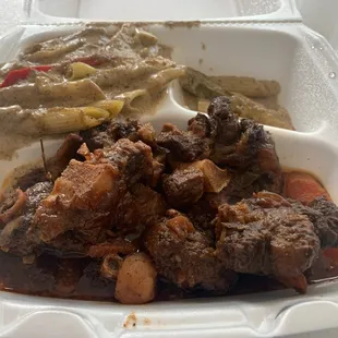 Oxtail Small &amp; Jerk Chicken Rasta Pasta