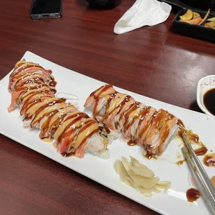 Shaggy Dog Roll (I started eating before I could take the photo... too good)