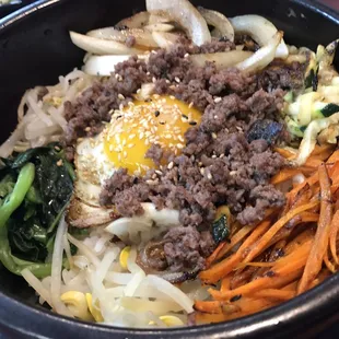 Dolsot Bibimbap