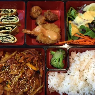 Korean Spicy Chicken Bento