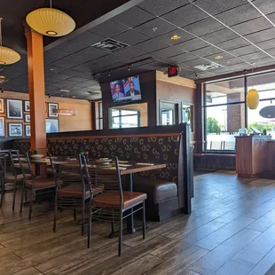 the interior of a restaurant