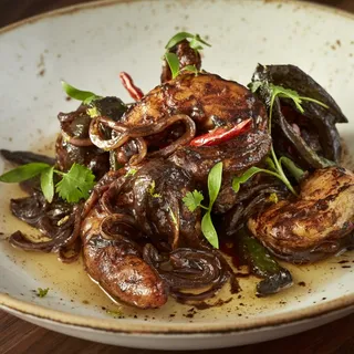 Camarones al Mojo de Ajo Negro