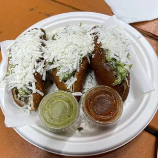 Lonches