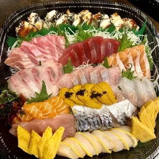 To-go Sashimi combo