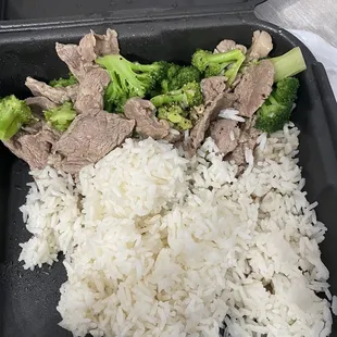 Broccoli stir fry with steamed rice