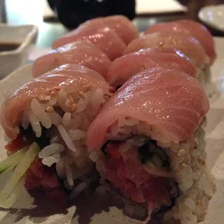 Yellowtail Trio Roll