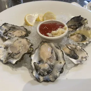 Seasonal Oysters*