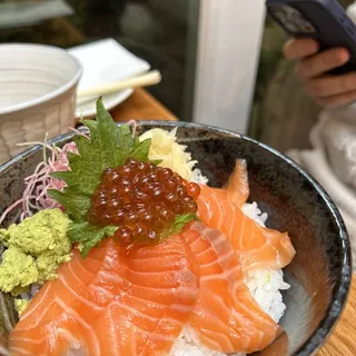 Mini Sake Don (Lunch)