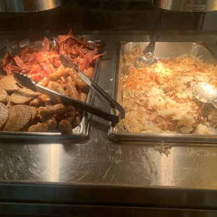 Hashbrowns, bacon, sausage and links