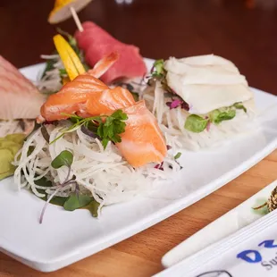 sushi, food, sashimi, sushi and sashimi