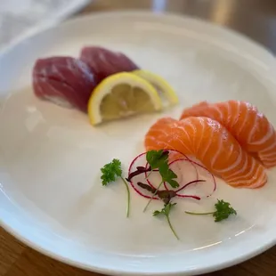 Tuna &amp; Salmon sushi