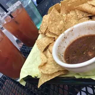 Chips & Salsa
