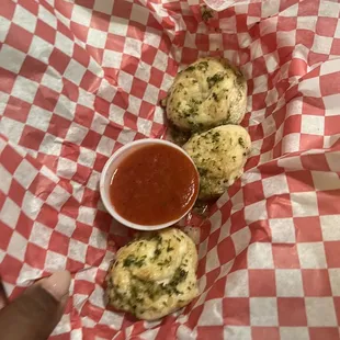 Gluten free garlic knots