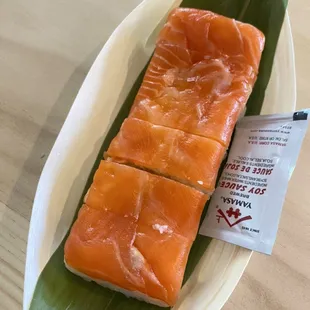 Smoked salmon batterazushi