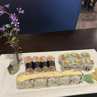 Salmon Avocado Roll Salmon Roll