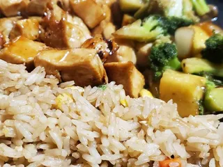 Sake Japanese Restaurant