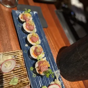 Otoro sushi roll