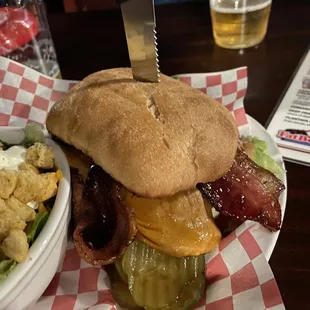 Pb&amp;j burger