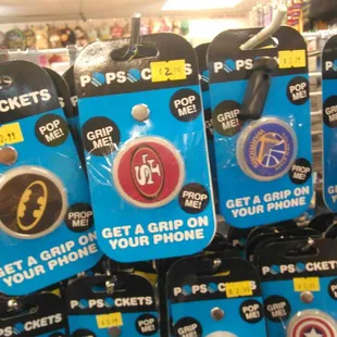 Pop sockets
