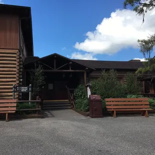 P&amp;J&apos;s Takeout entrance between Hoop De Doo Revue to the left and Trails End on the right.