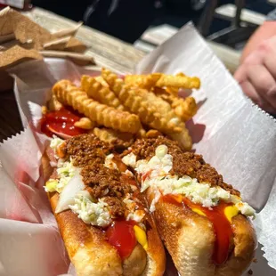 food, sandwich, hot dogs, hot dog