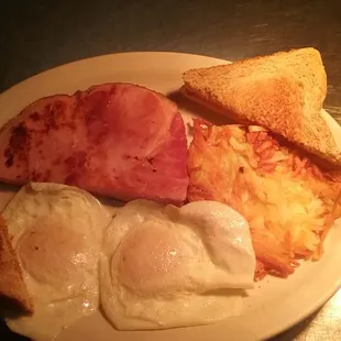 We serve up the best Breakfast in town!