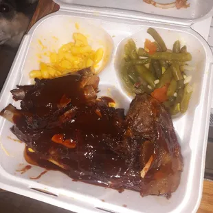 2 piece meal with mac in cheese and string beans! She said it was decent....