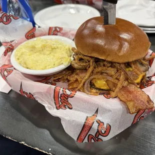 Steakhouse and garlic mash