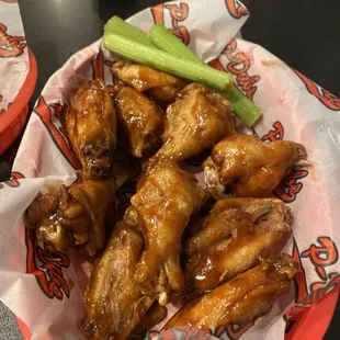 chicken wings, poultry, chicken, bbq wings, bbq chicken, food, fried chicken wings, fried chicken, chicken wings and fried chicken