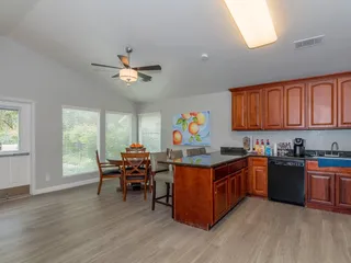 Cottonwood Grove Apartments