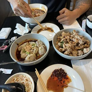 Braised Beef Rice Noodle