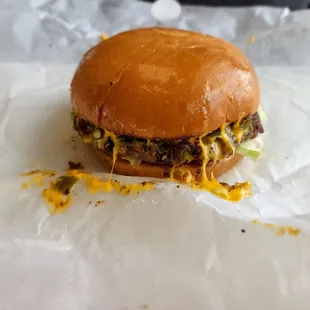 Single Cheeseburger