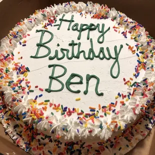 10&quot; ice cream cake