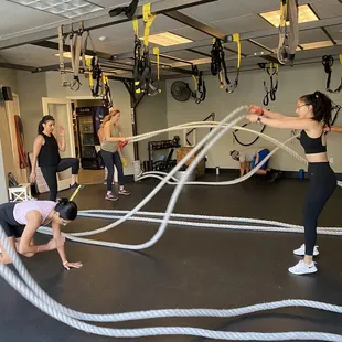 P2O Hot Pilates & Fitness - Midtown