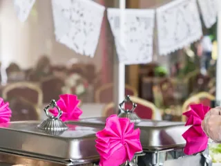 Cafe N' Stuff Catering