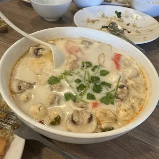 Coconut Soup (Tom Kha)
