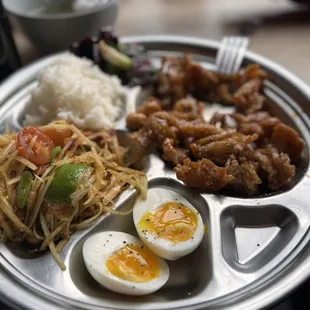 food, ramen and noodles